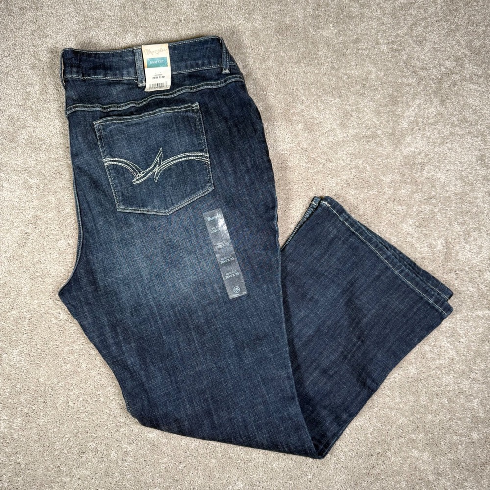 NWT Wrangler Women's 26W x 30 Boot Cut Jeans Dark Wash Premium Denim